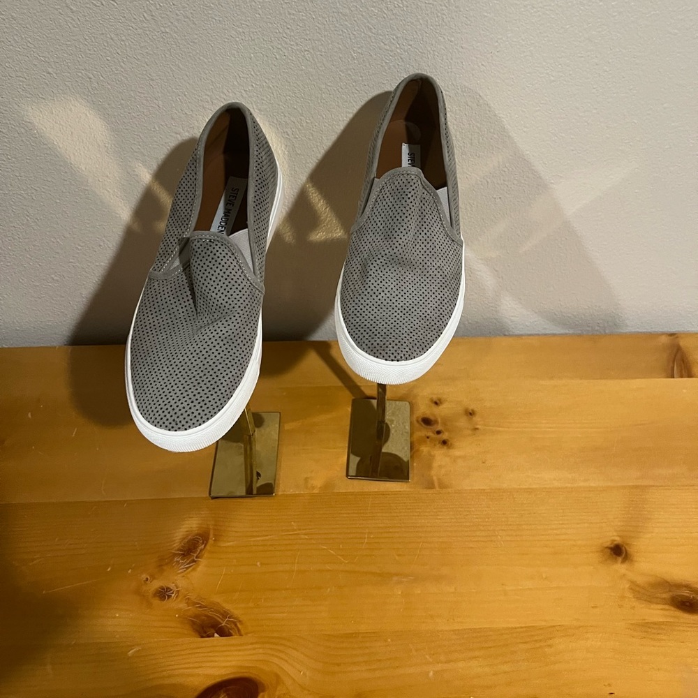 Steve Madden Women's Zarayy Skate Shoe